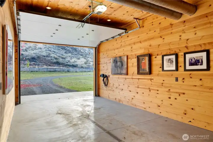 The drive-thru barn with high ceilings makes it easy to navigate your horse trailer or adds parking for 2+ vehicles.