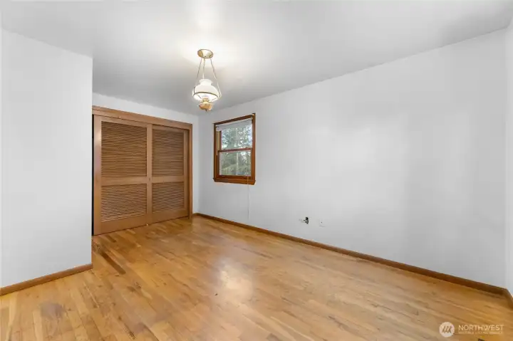 Bedroom - Upper Level