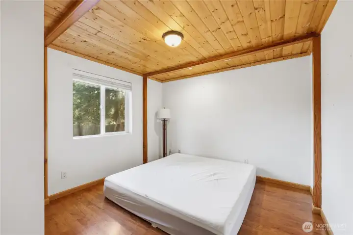 Additional bedroom #2