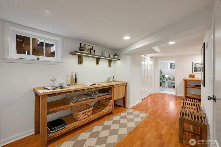 the basement boasts a kitchenette, 2 bedrooms, a full bath, a family room, it's own washer/dryer, plus a separate exterior entrance if desired.