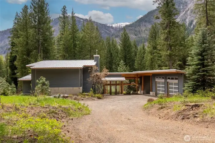 The home is well-situated for exploring the upper Methow Valley's favorite outdoor spots.