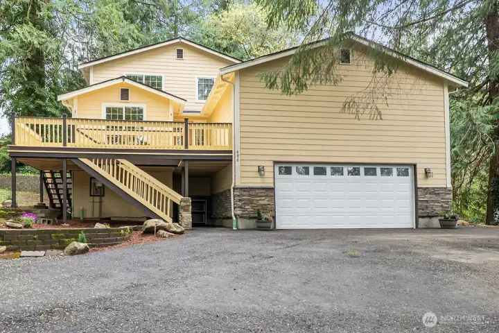 This amazing home is tucked away behind Auto Row in Bremerton. Convenient to Highway 16, the shipyard and the Bremerton Ferry.
