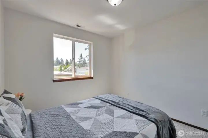 Bedroom 2 U2