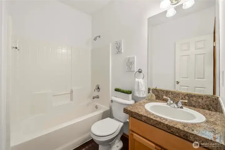Downstair Full Bathroom