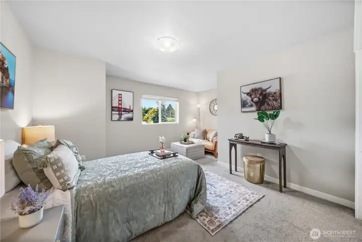 Vast space in this upstairs bedroom that is large enough to serve as an additional common living area