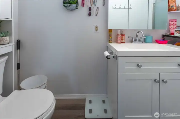 604-Primary 3/4 Bathroom