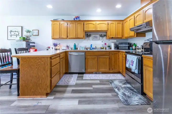 604- Kitchen