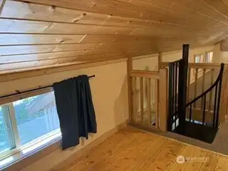 Loft Loft