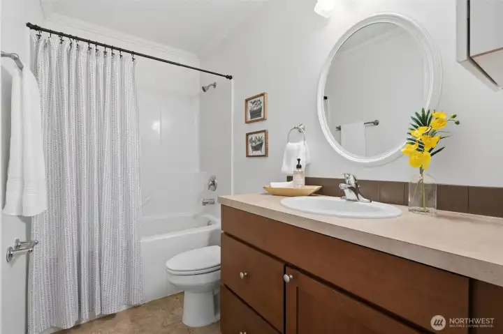 upstairs hall full bath upstairs hall full bath
