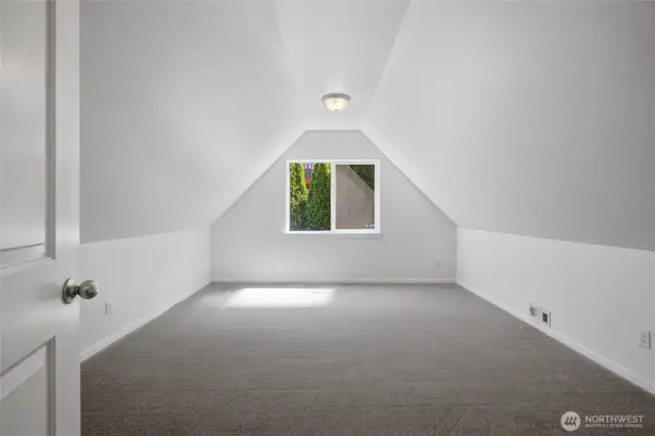 upstairs bonus room upstairs bonus room