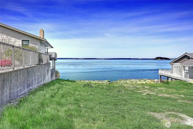 Long, Gently-sloping Property~