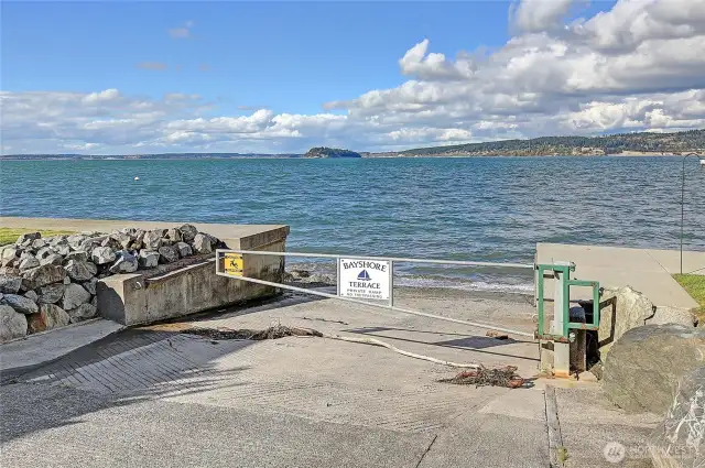 Private Community Boat Launch~