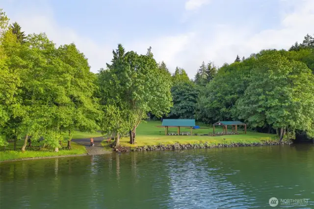 Community beach and park!