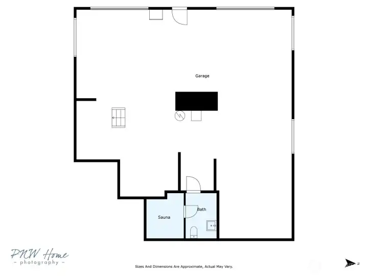 Garage 11 ft ceilings and 10 ft door 1978 sq ft for Basketball court, Pickle ball practice court, work shop, Ninja Style circuit course.