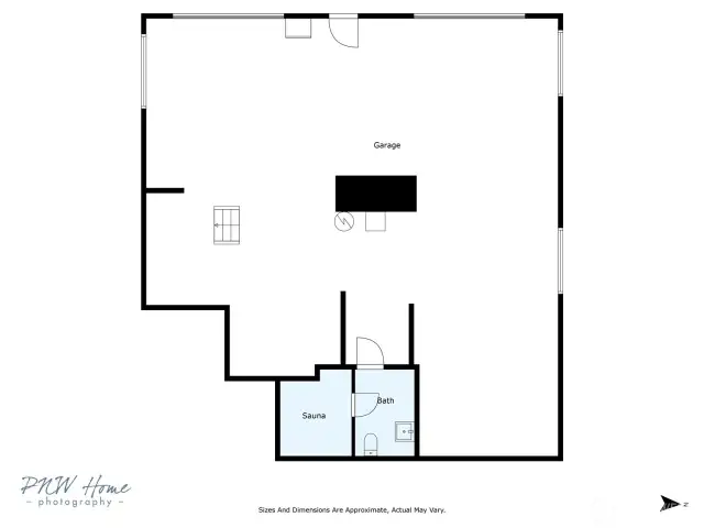 Garage 11 ft ceilings and 10 ft door 1978 sq ft for Basketball court, Pickle ball practice court, work shop, Ninja Style circuit course.