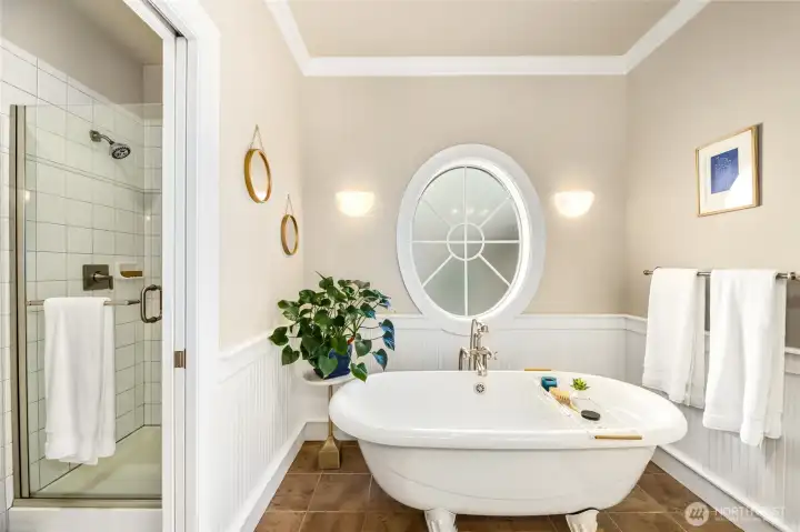 Luxurious soaking tub in the primary bath