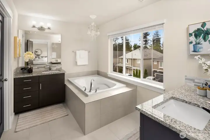Primary suite shower