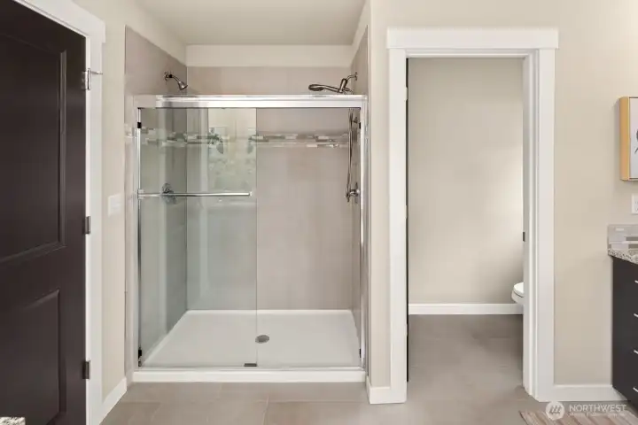 Primary suite shower