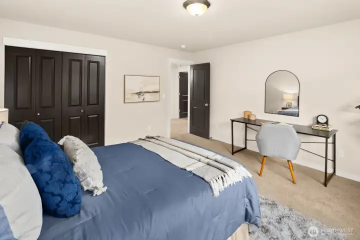 Top floor, full hall bath
