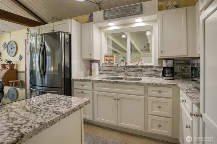 Black SS Appliances