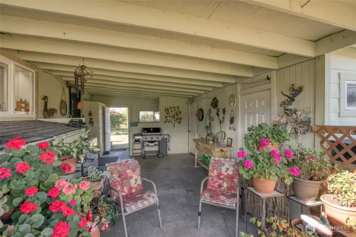 Carport