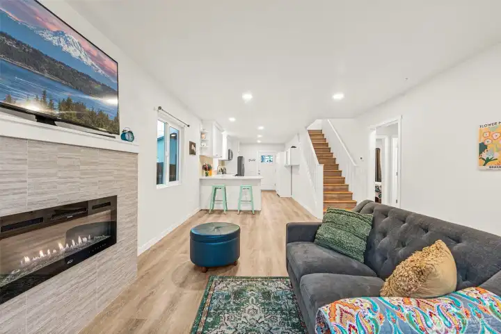 Electric fireplace, clean modern lines