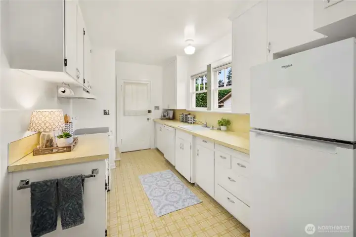 Near public transit!