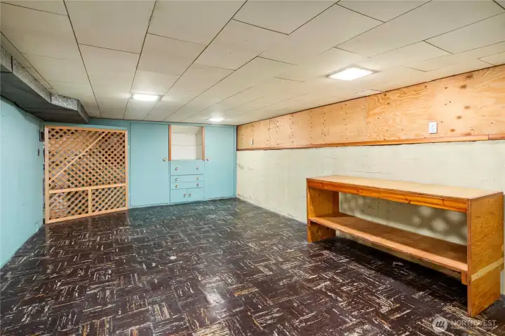 New main sewer line in 2004 from the street to the house.