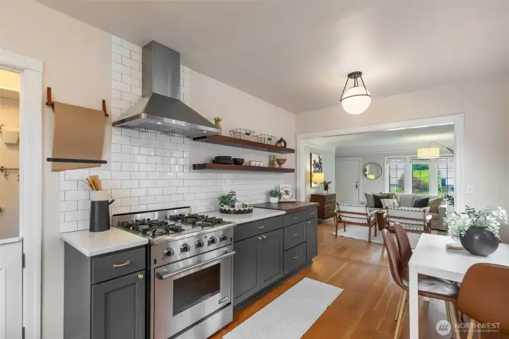 Friendly & functional kitchen - your culinary playground!