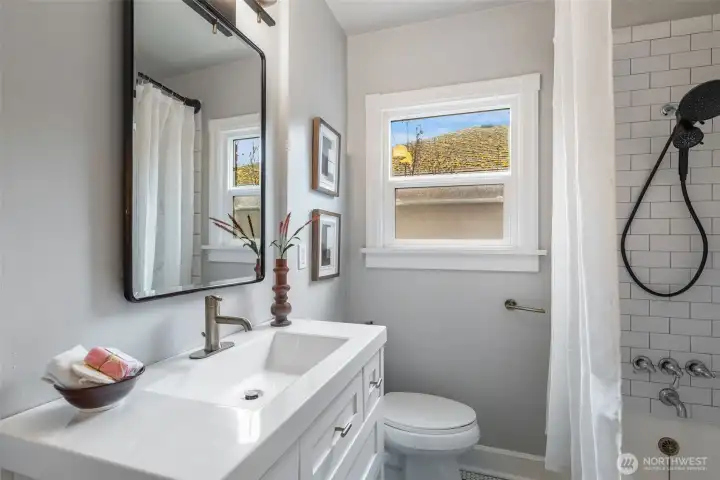 2 well-appointed bathrooms with designer fixtures.