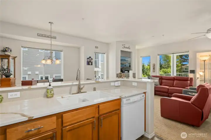 Upgraded kitchen with quartz counter tops.