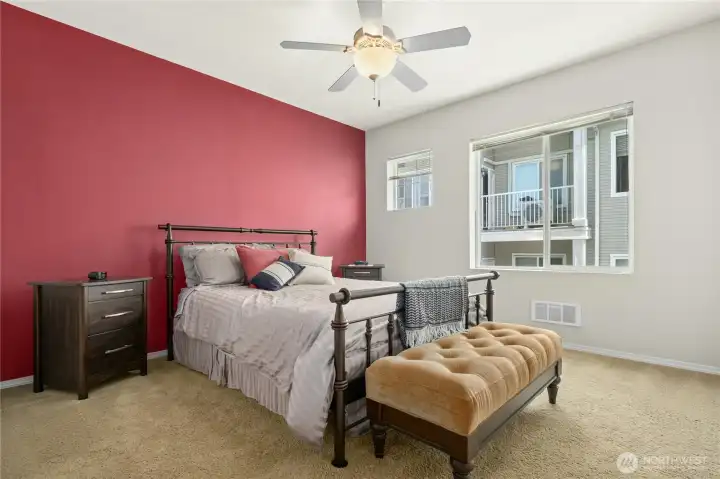 Spacious primary bedroom.
