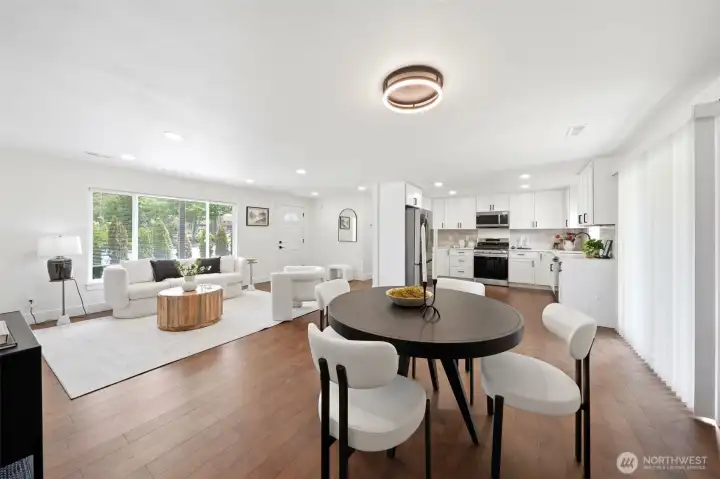 Living room, dining and Kitchen all in one shot
