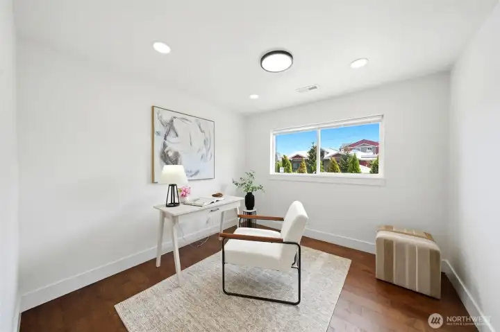 Bedroom 2 or Office
