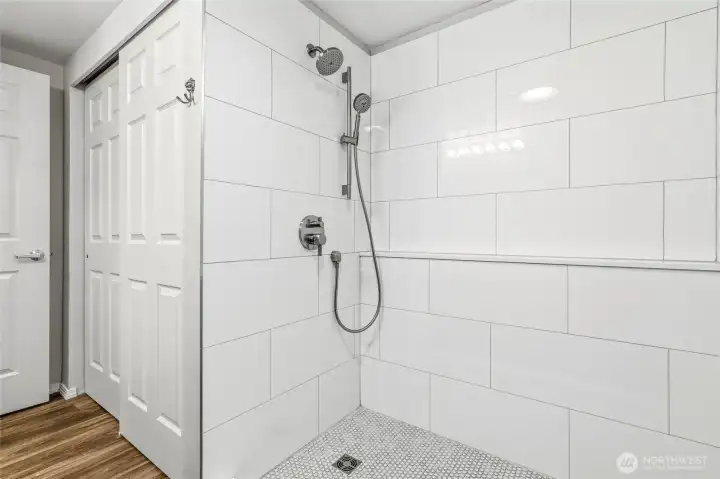 Bathroom shower