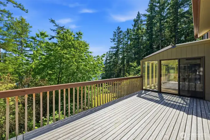 East side upper deck off the solarium and living room