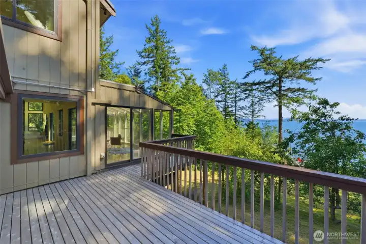 West side upper deck off solarium and garage