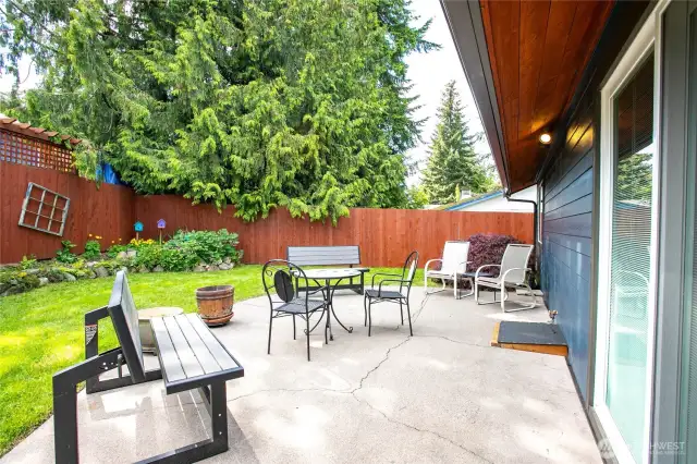 Tons of room for entertaining