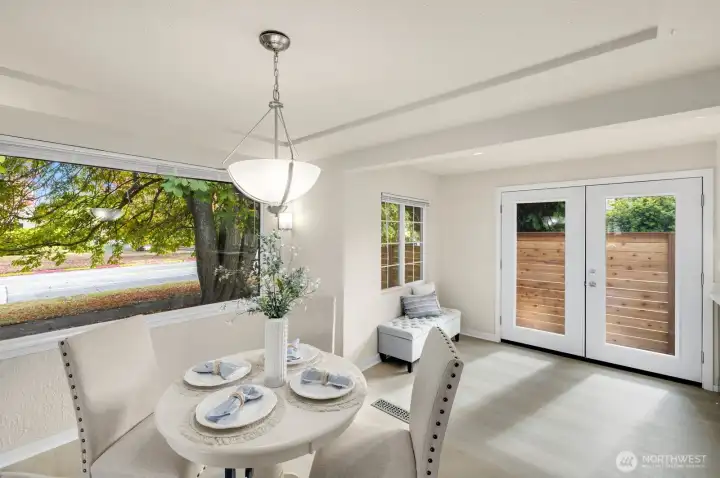Eating area off kitchen
