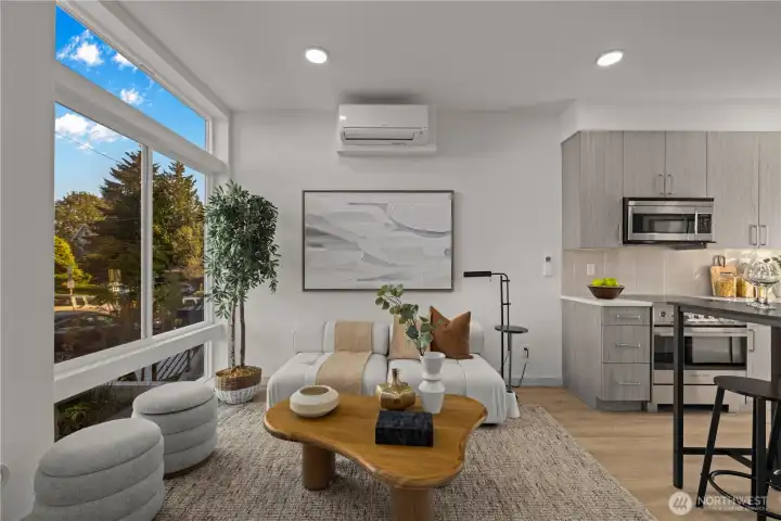 Photos are of a similar model for illustrative purposes.