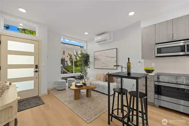 Photos are of a similar model for illustrative purposes.