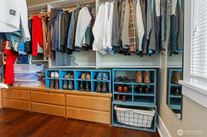 The Primary Suite has a large walk-in closet with many built-ins.