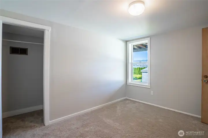 Downstairs 4th bedroom