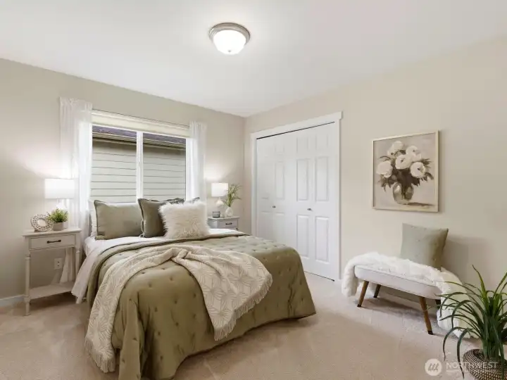 Charming bedroom ideal for guests, hobbies, or home office use. Charming bedroom ideal for guests, hobbies, or home office use.