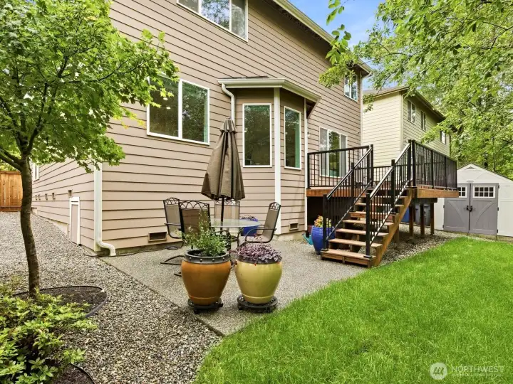 Seamless indoor-outdoor living with patio, deck, and backyard access. Seamless indoor-outdoor living with patio, deck, and backyard access.
