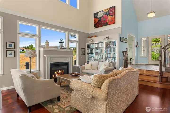Living Room w/Fireplace