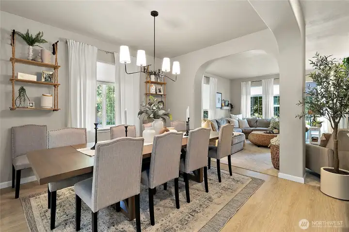 Formal dinning room off of entryway offers ample space..perfect for hosting!