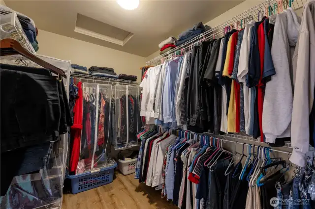 Walk-in Closet