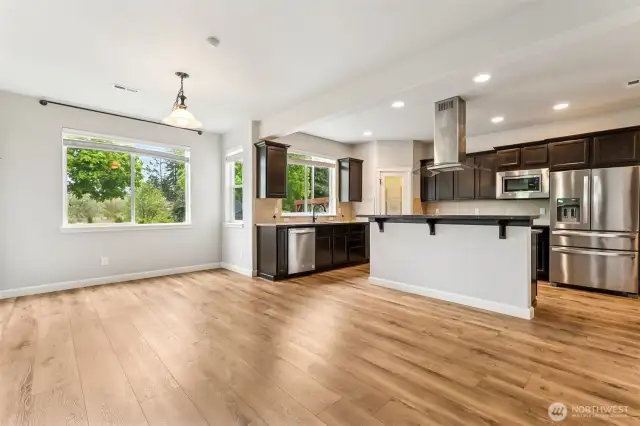 Kitchen & Dining Nook