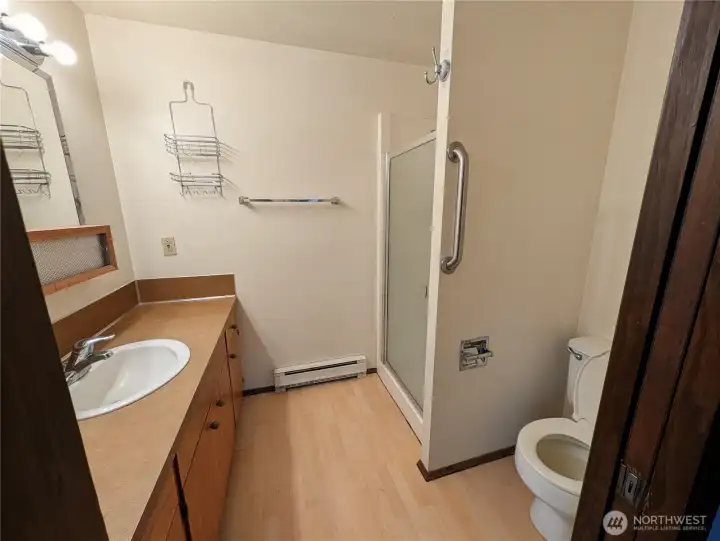 3/4 bath. Welcome to #11214 34th Ave E, Tacoma WA 98446. 3200+sf, 4+ br, 3 ba, 1.1 fenced acres.